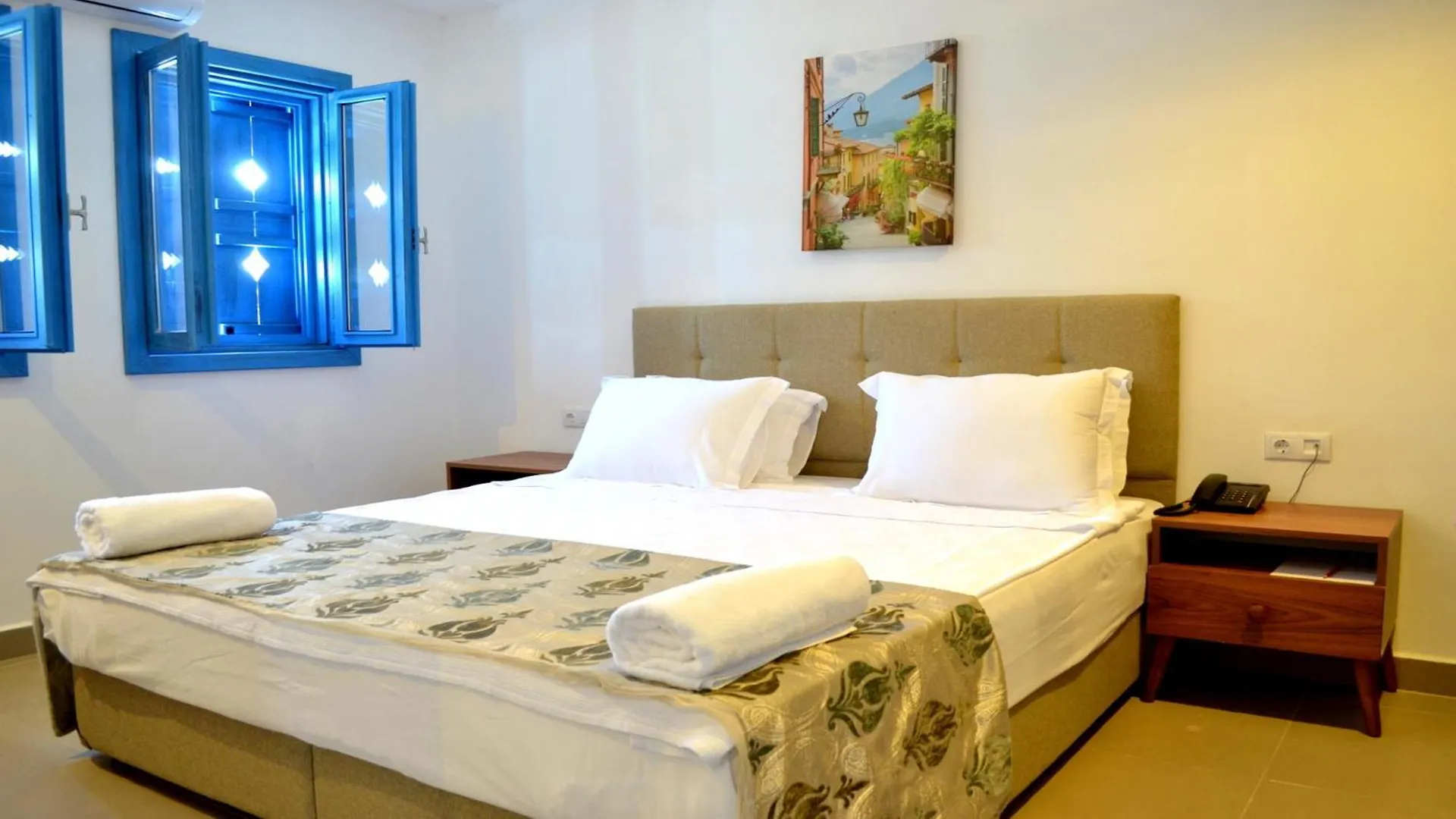 Lemon Garden Tuerkbuekue B&B